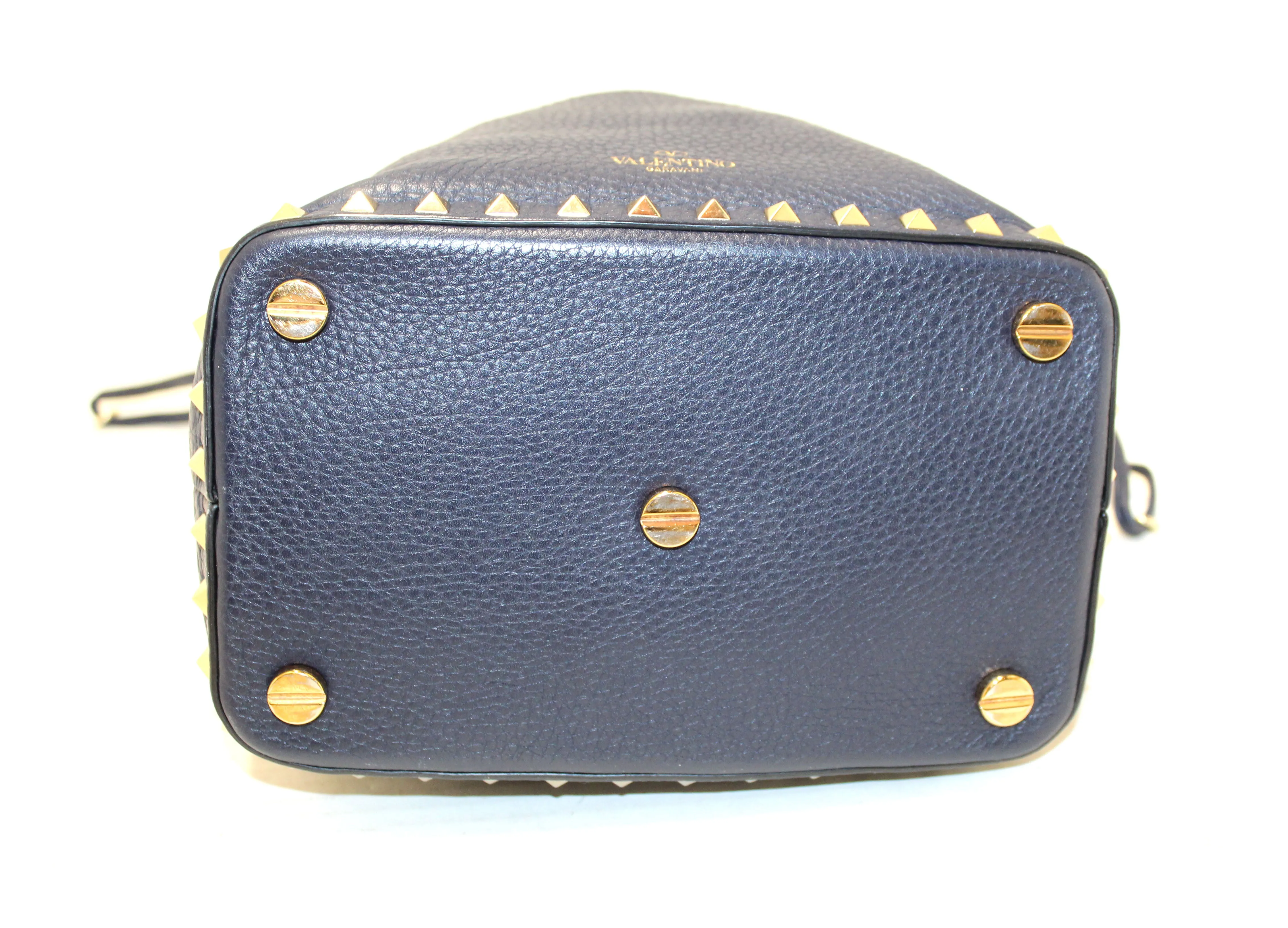 Authentic Valentino Garavani Navy Blue Rockstud Small Bucket Bag
