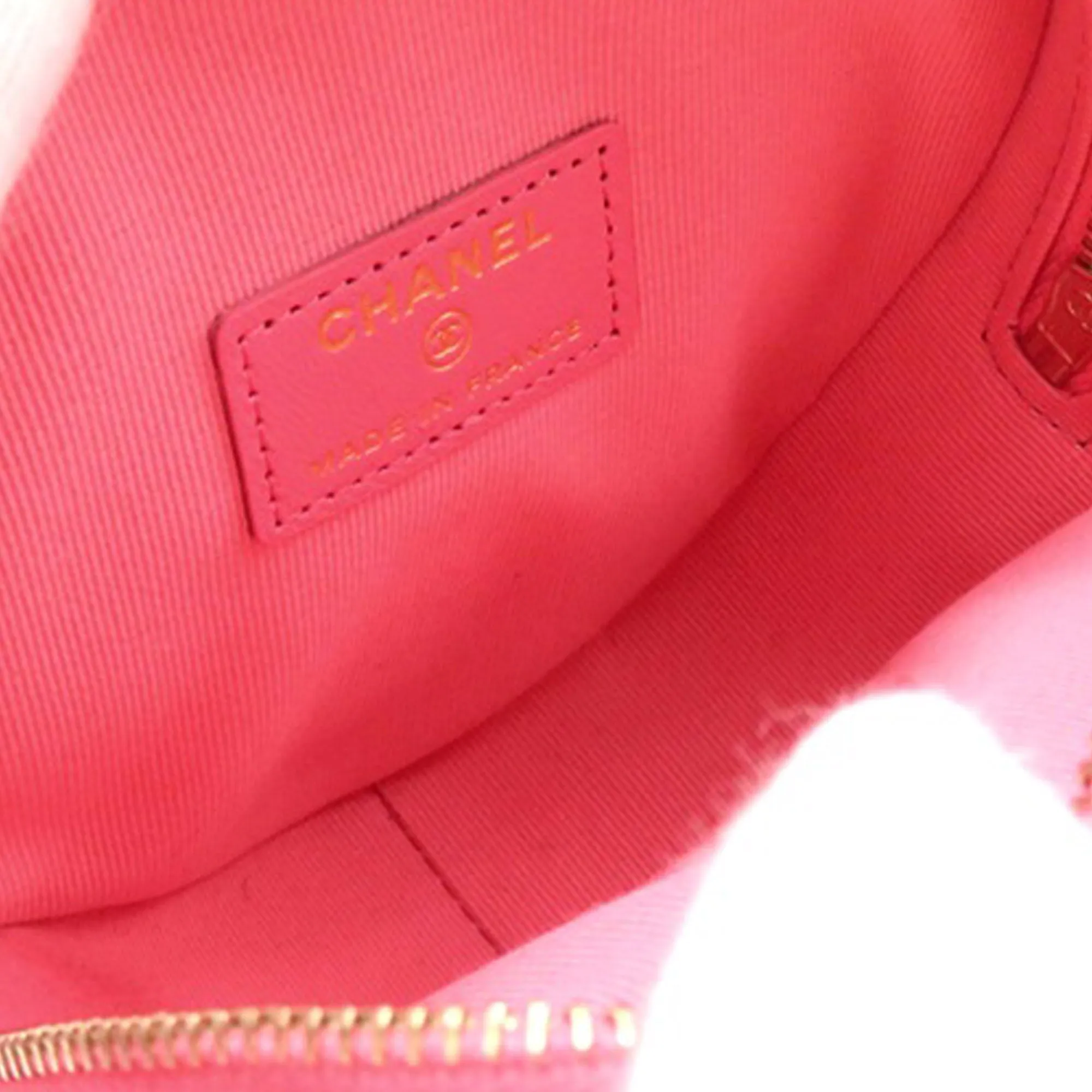Chanel Mini Lambskin CC in Love Heart Crossbody Crossbody Bag