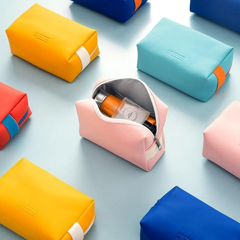 Cute Portable Make-Up Storage Bag